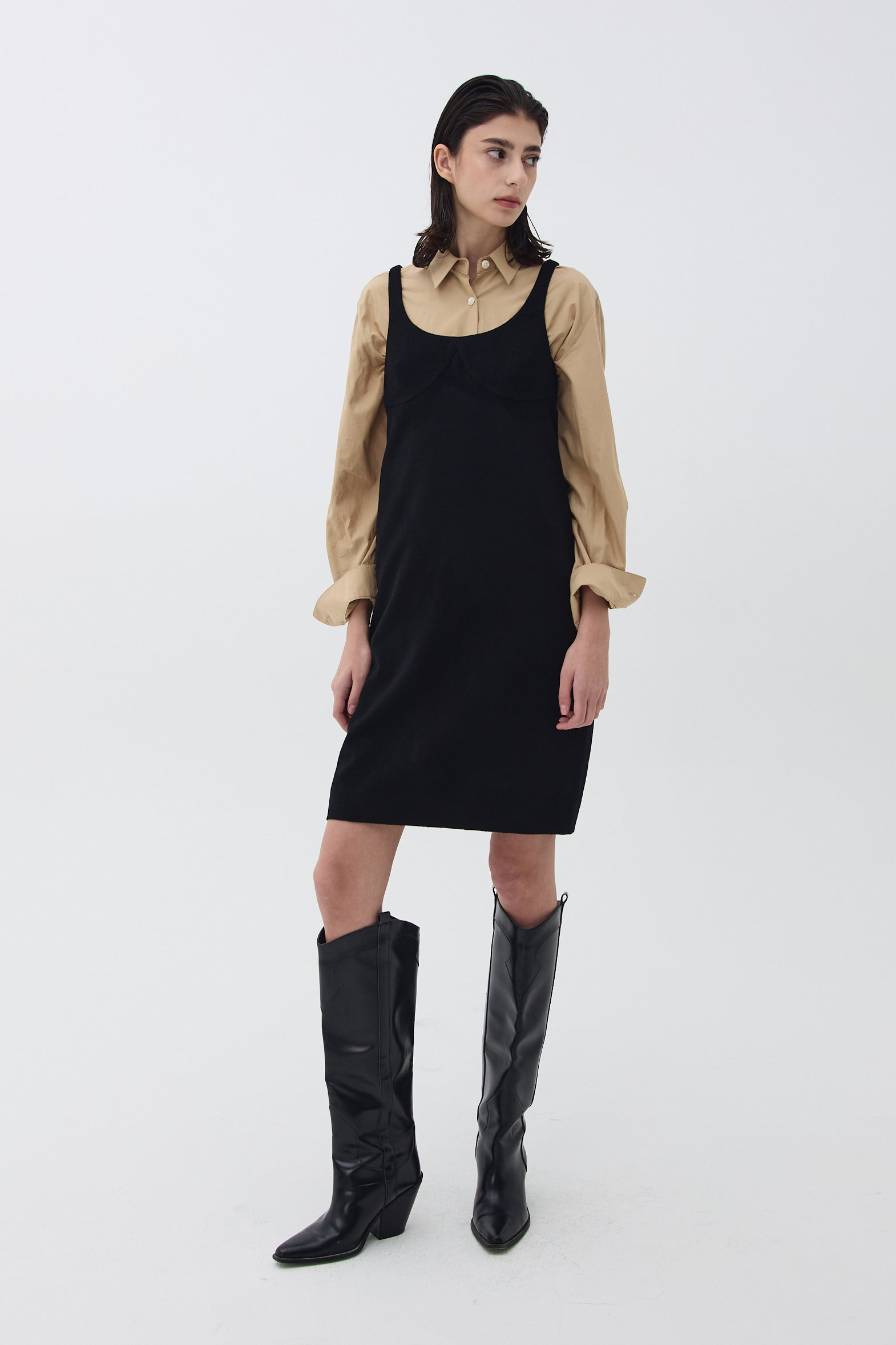 ARC-DETAIL WOOL DRESS_BLACK
