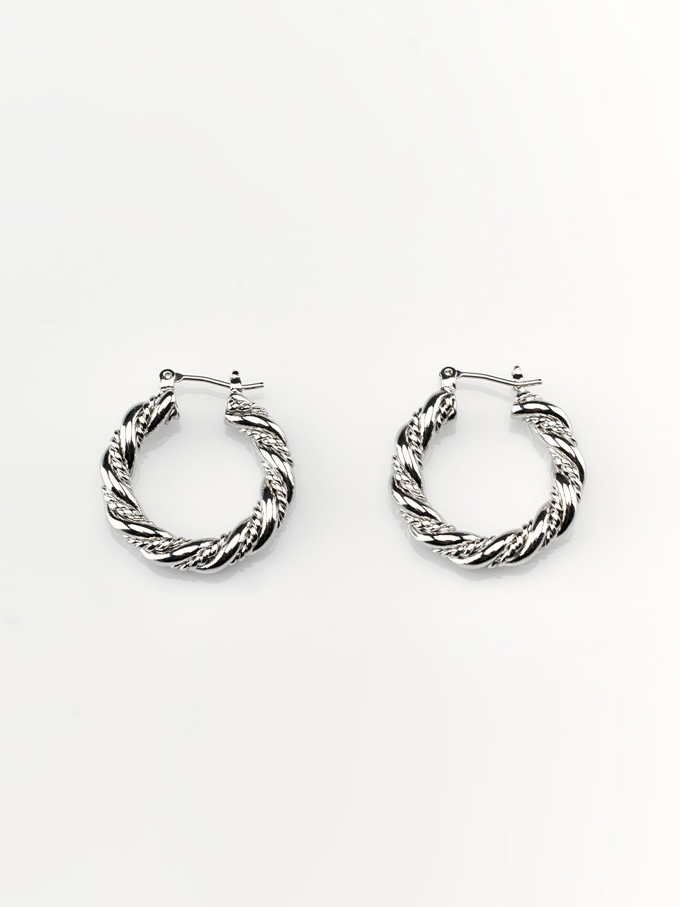 TWIST RING EARRINGS_SILVER