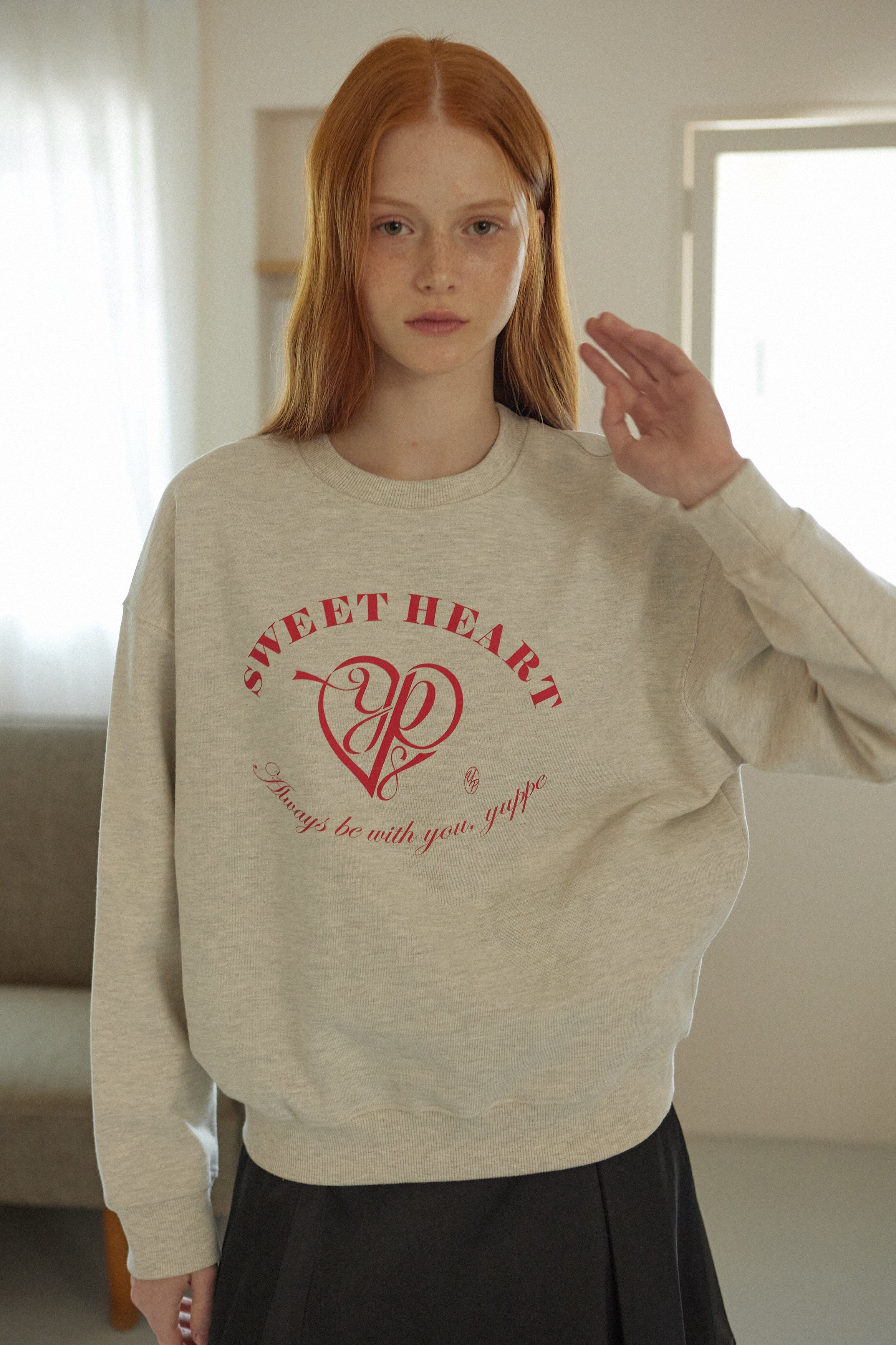 HEART SWEATSHIRT_OATMEAL