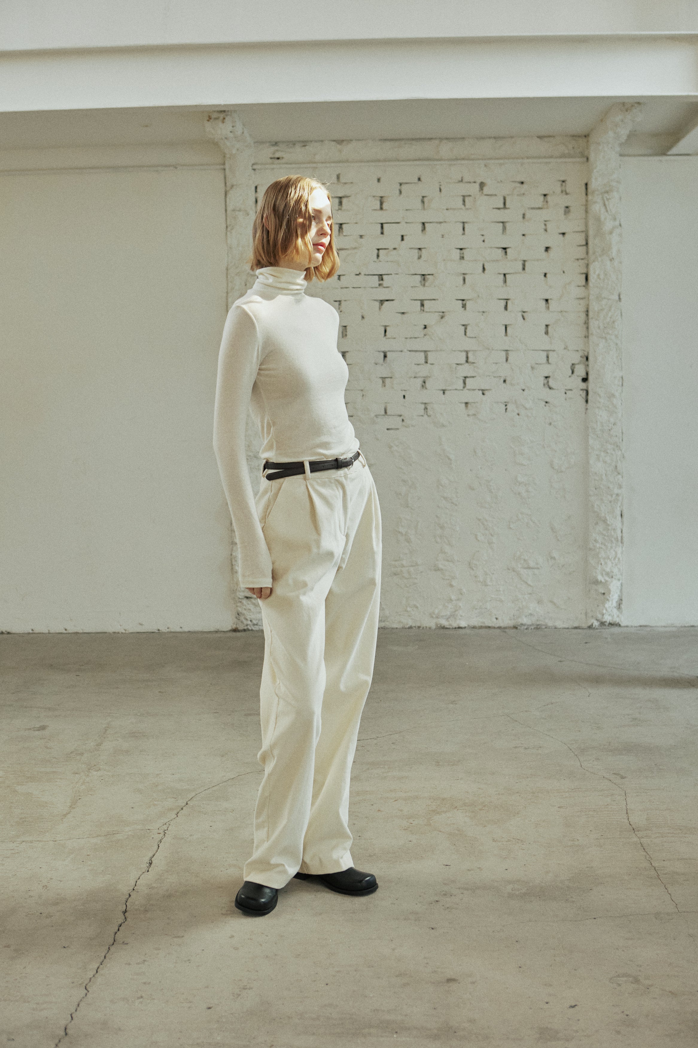 BASIC TURTLENECK T-SHIRT_IVORY