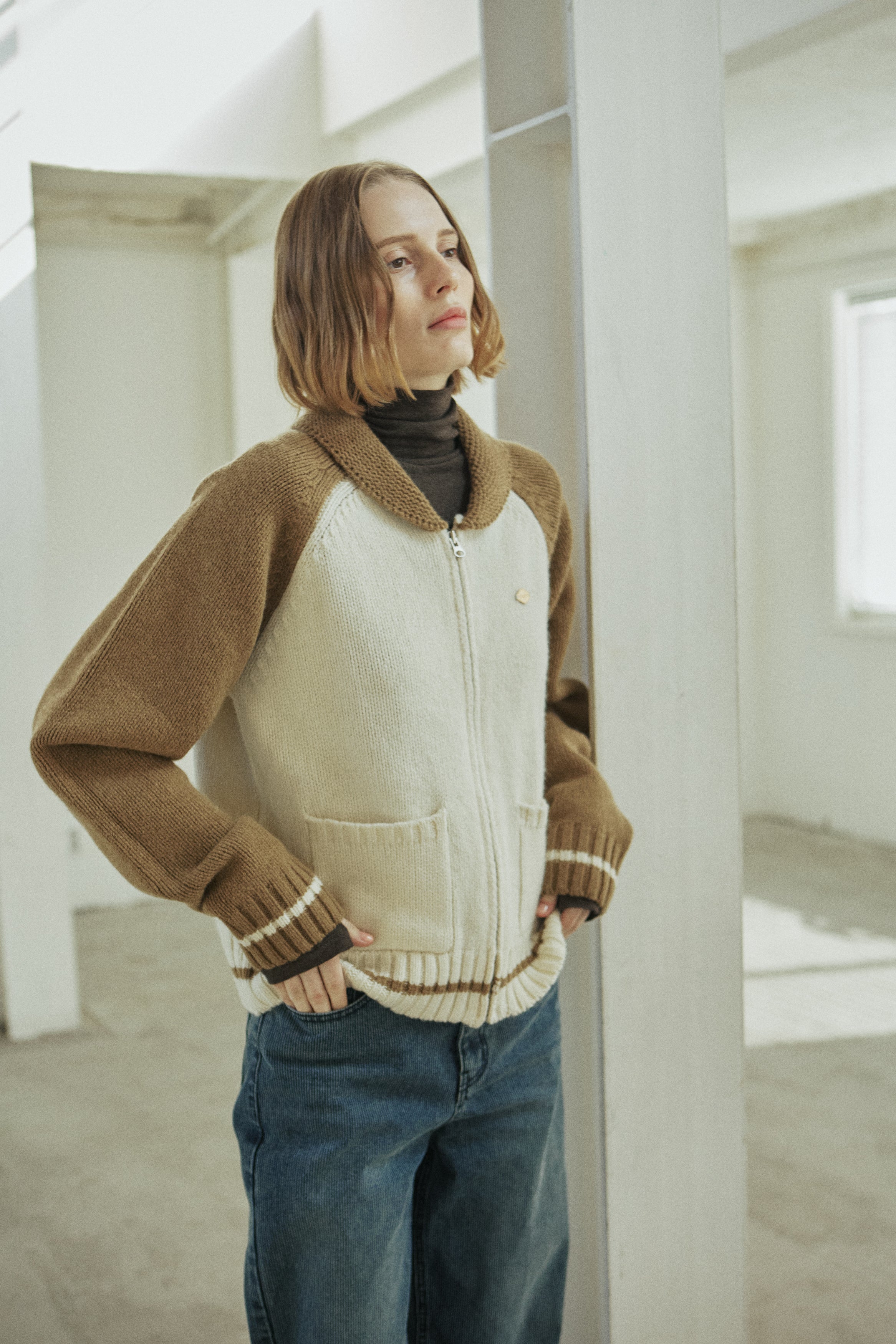 COWICHAN RAGLAN KNIT_CREAM