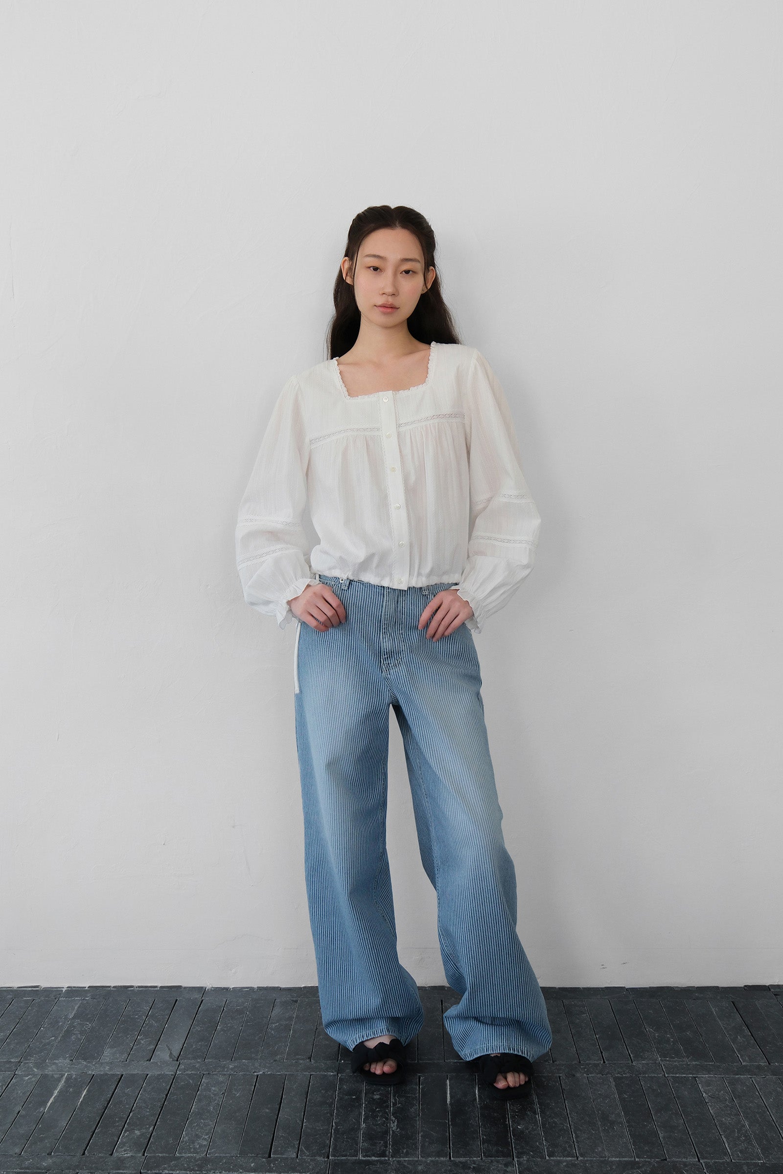 MOUI STRIPE DENIM PANTS_MID BLUE