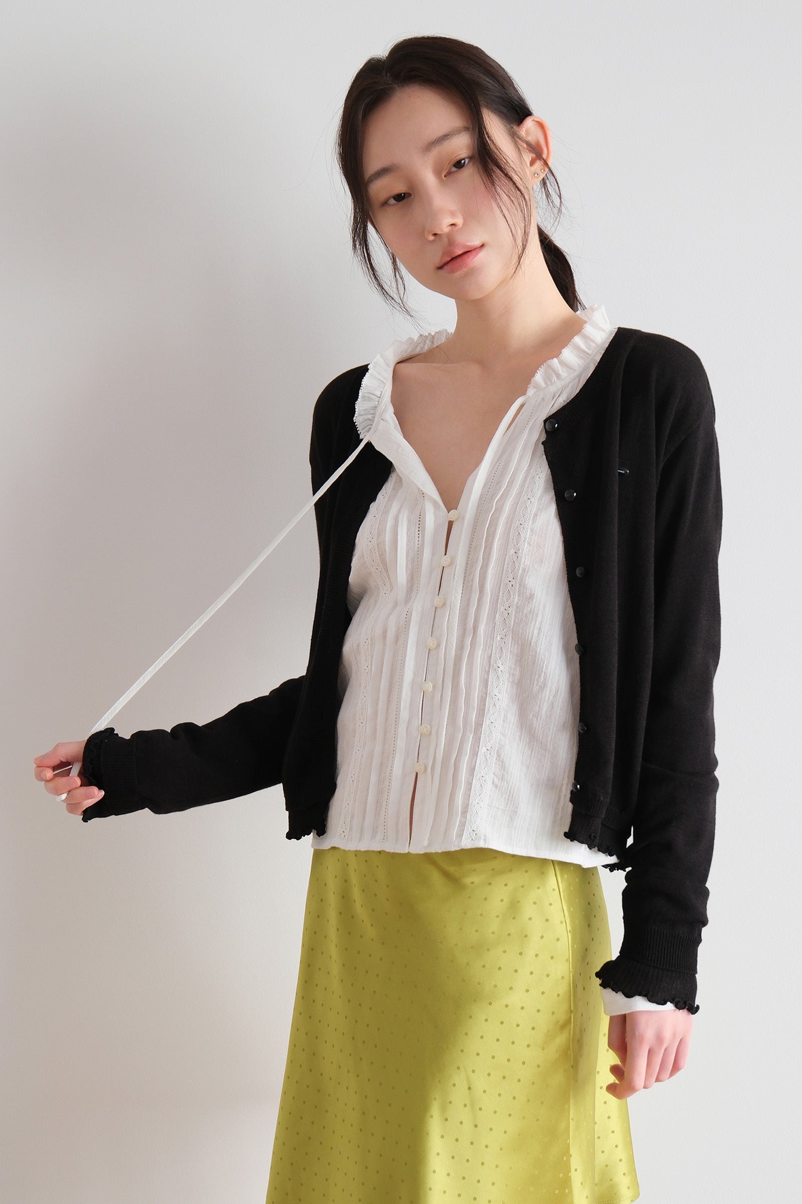 MOUI CARDIGAN À VOLANTS SUPERPOSÉS_NOIR