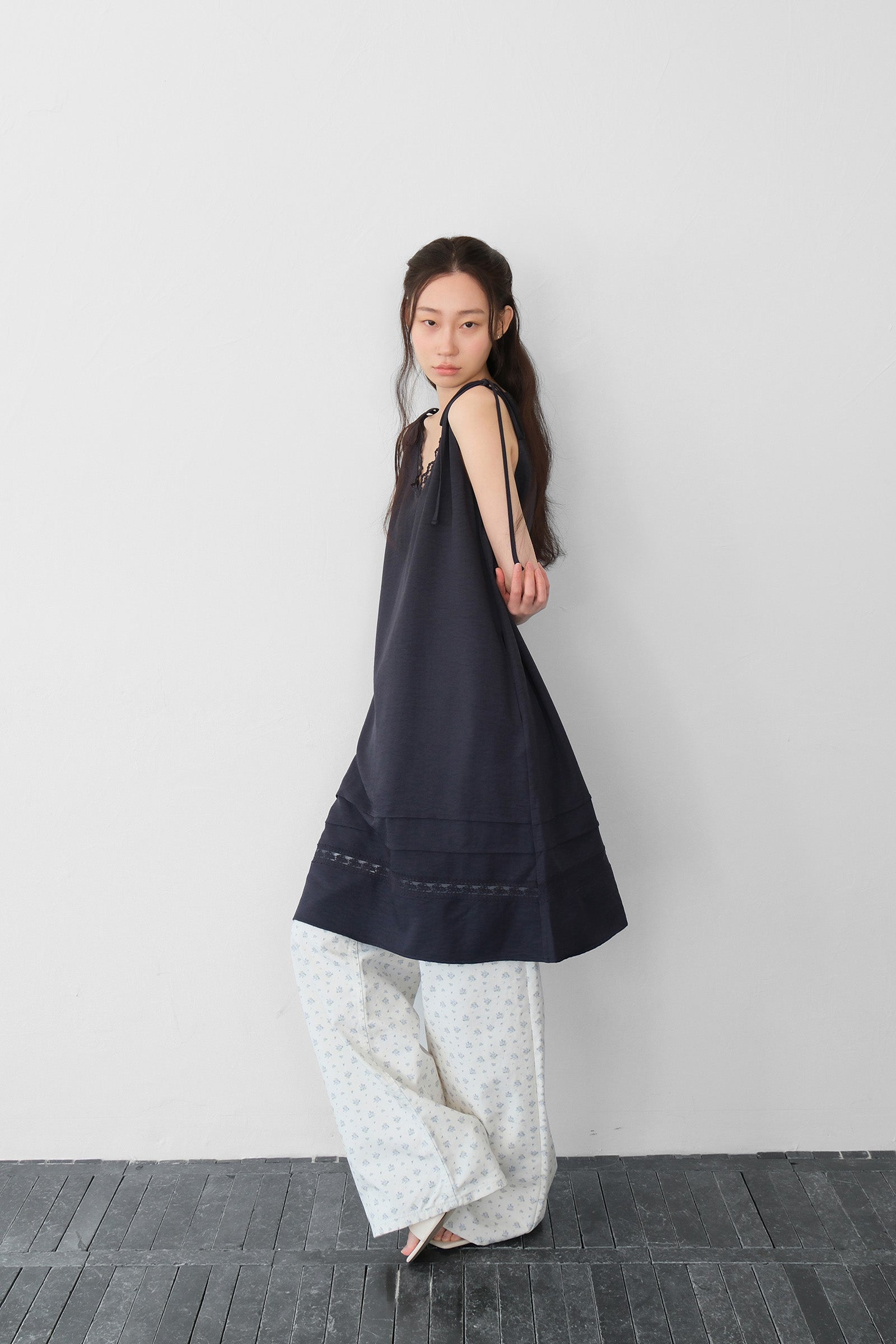MOUI JAZZ SLEEVELESS DRESS_NAVY