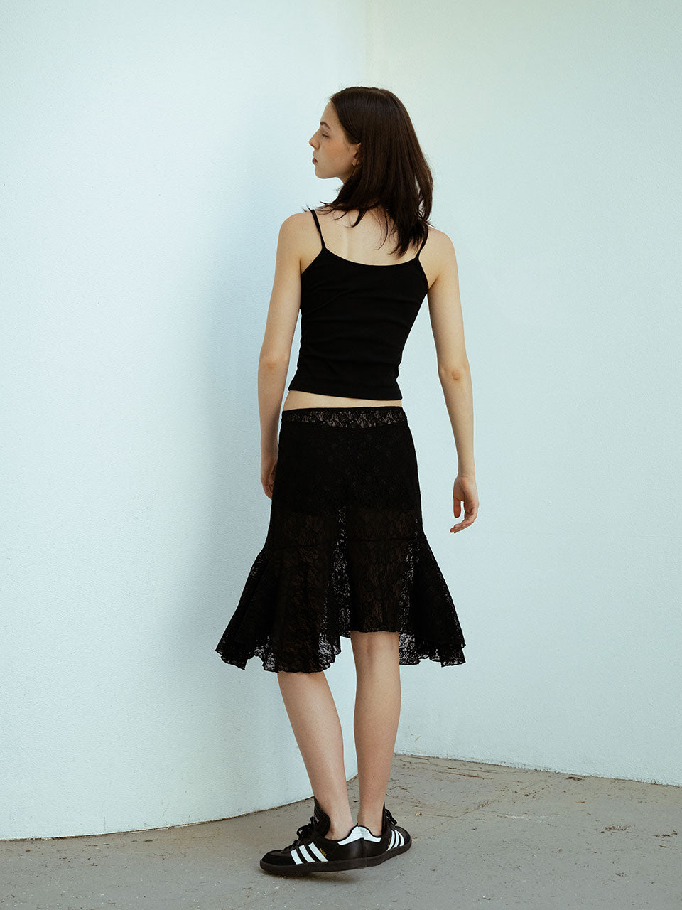 FLORAL LACE FLARE SKIRT_BLACK