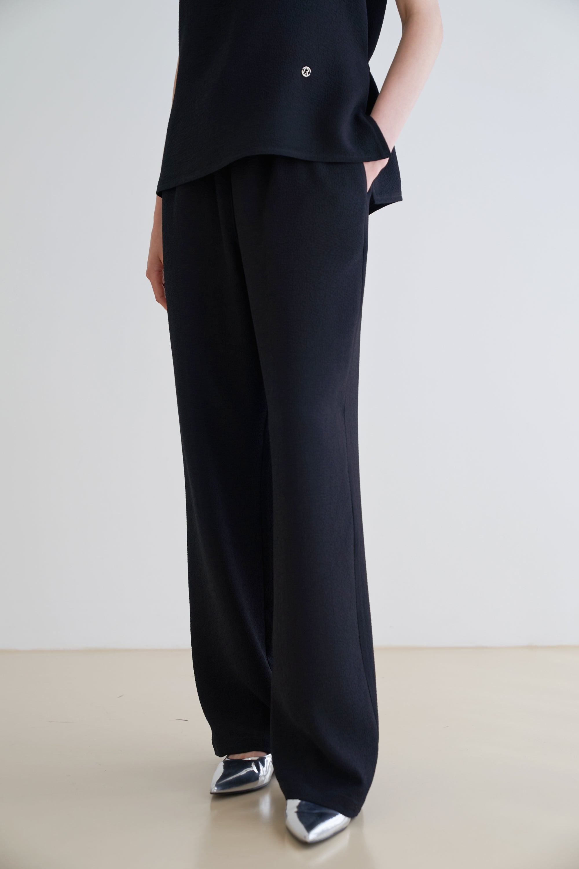 PLEATS BANDING PANTS_NOIR