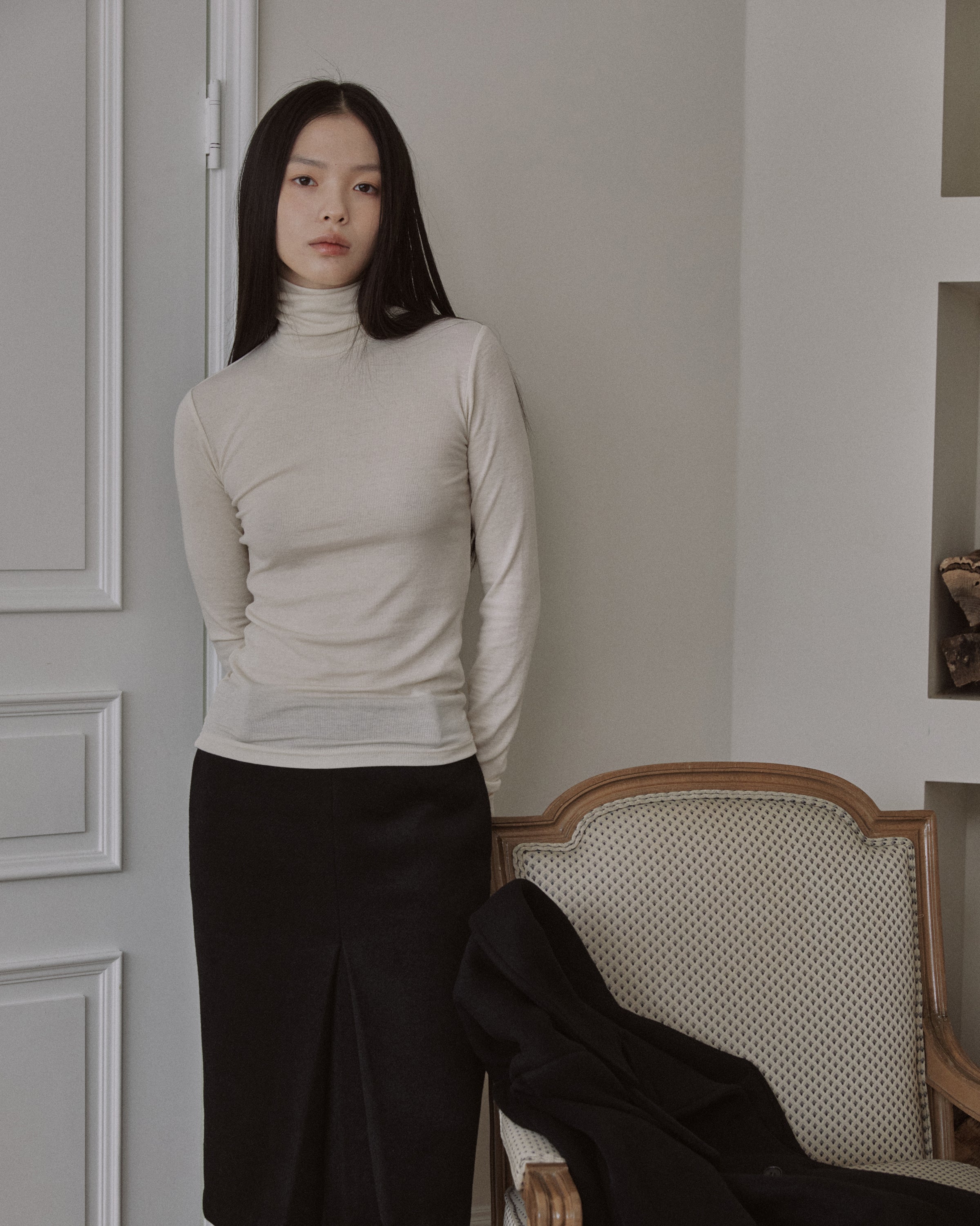 ESSENTIAL RIBBED WOOL TURTLENECK_IVORY