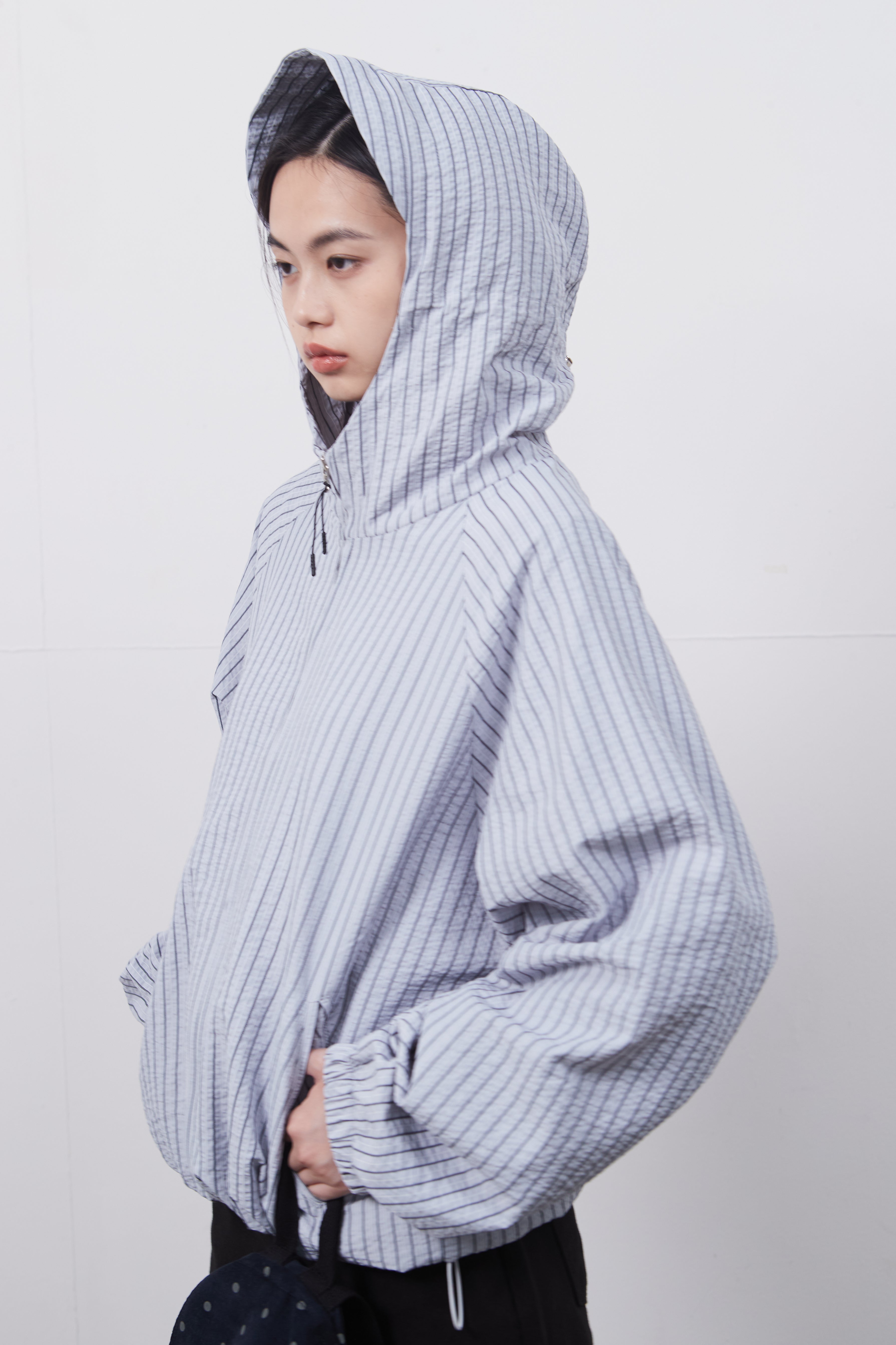 STRIPE HOODED WINDBREAKER JUMPER_SKYBLUE