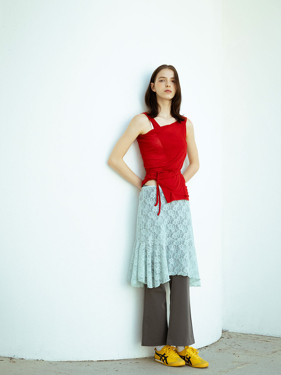 LAYERED SLEEVELESS TOP_TRUE RED