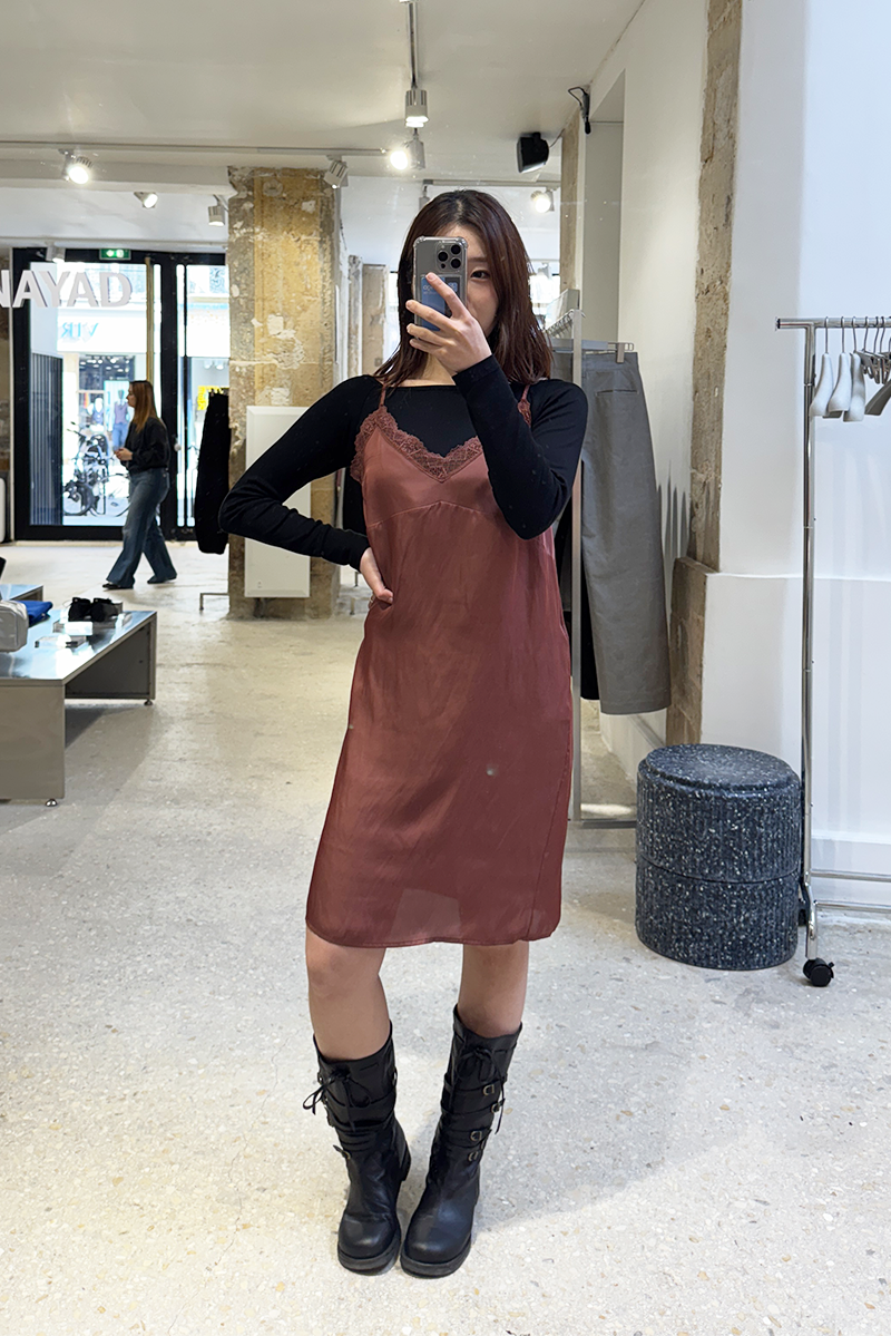 LACE SLIM SLIP DRESS_BRICK